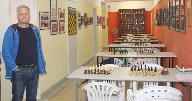  Για το δημοτικό σύμβουλο Βασίλη Λιόγκα πρώτα το σκάκι, μετά οι δημοτικές εκλογές