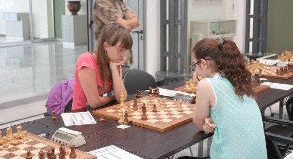  Έδωσαν οι σκακιστικές διοργανώσεις –  Οικονομική ανάσα στην τοπική αγορά