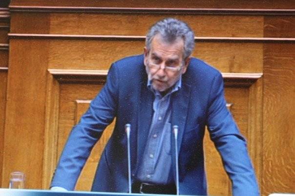  Συζητείται στη Βουλή η άρση ασυλίας του βουλευτή Καβάλας του ΣΥΡΙΖΑ Δημήτρη Εμμανουηλίδη