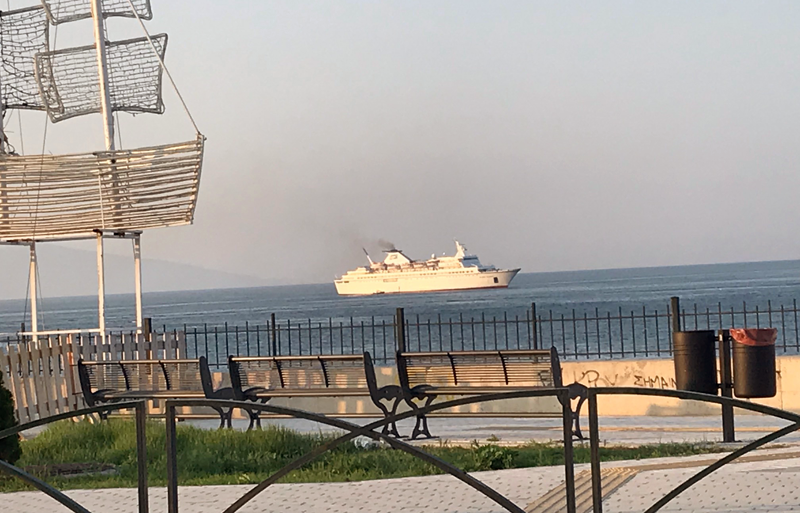  Μπαίνει στο λιμάνι αυτή την ώρα το Salamis Philoxenia (φωτογραφία)