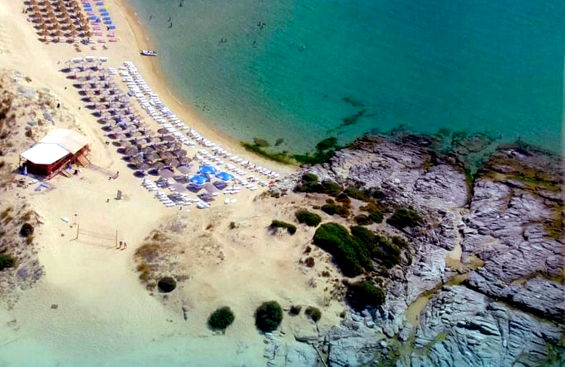  Μέσα στις δέκα κορυφαίες ελληνικές παραλίες οι Αμμόλοφοι της Νέας Περάμου