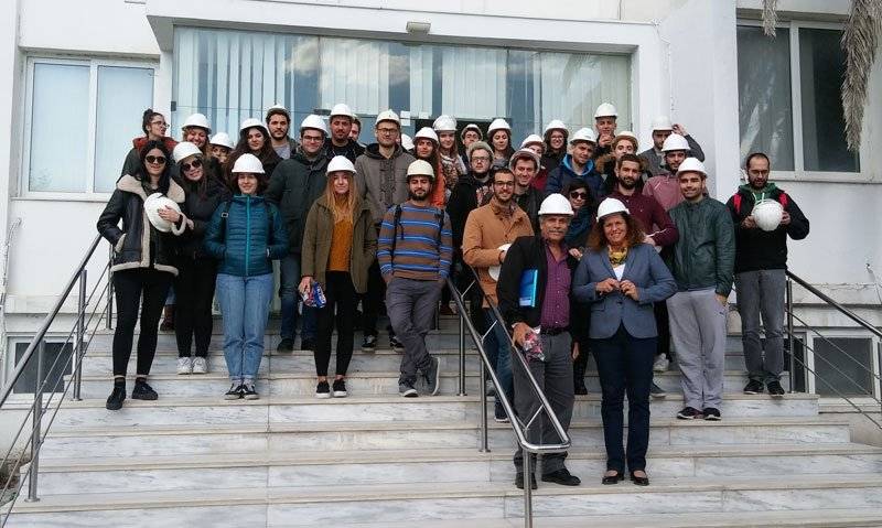  Επίσκεψη και ξενάγηση φοιτητών και καθηγητή του Τμήματος Χημικών Μηχανικών της Πολυτεχνικής Σχολής του Αριστοτελείου Πανεπιστημίου Θεσσαλονίκης στις εγκαταστάσεις της  «Λιπάσματα Νέας Καρβάλης Α.Ε.»
