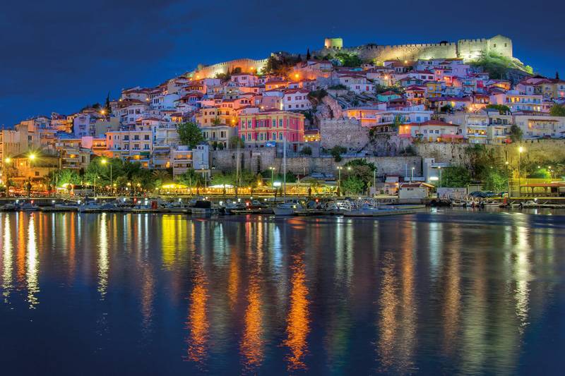  Airbnb: Οι ελληνικές πόλεις με τις περισσότερες καταχωρήσεις – Θάσος και Καβάλα μέσα στην λίστα