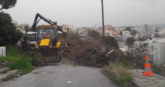  Δήμος Καβάλας : Συνεχίζονται οι εργασίες καθαρισμού κοινοχρήστων χώρων