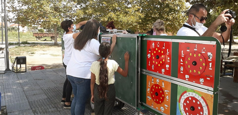  Δράση Mobile School στο Κέντρο Κοινότητας Δήμου Νέστου με Παράρτημα Ρομά (φωτογραφίες)