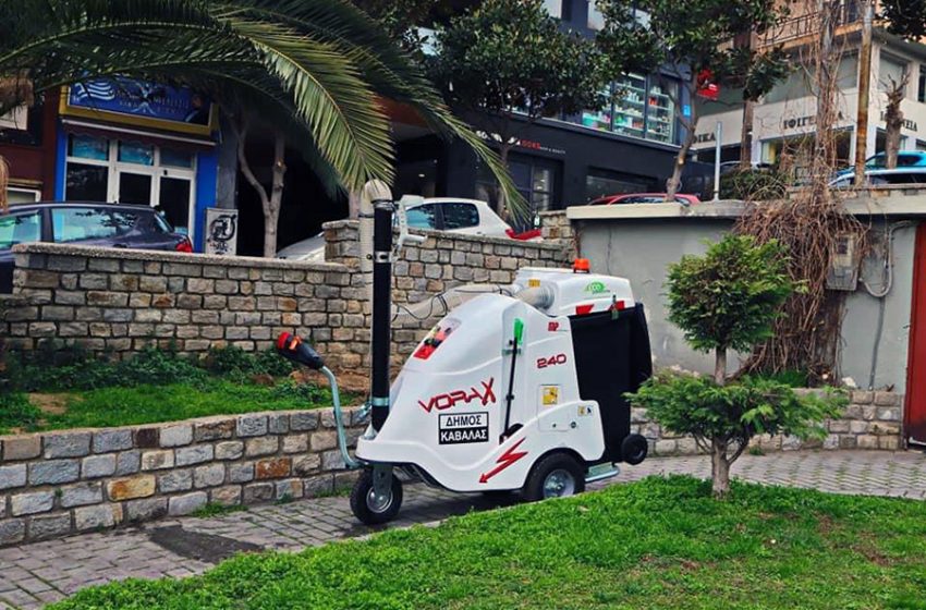  Νέο αυτοκινούμενο απορροφητικό σάρωθρο πεζού χειριστή απέκτησε η Υπηρεσία Καθαριότητας του Δήμου Καβάλας (φωτογραφίες)