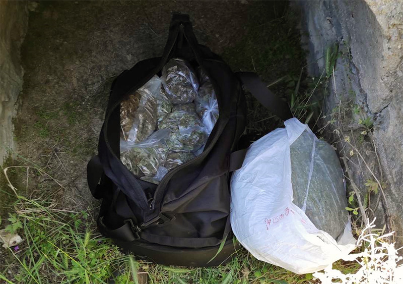  Συνελήφθη σπείρα που δραστηριοποιούνταν στη διακίνηση ναρκωτικών στο νομό Καβάλας (φωτογραφίες)