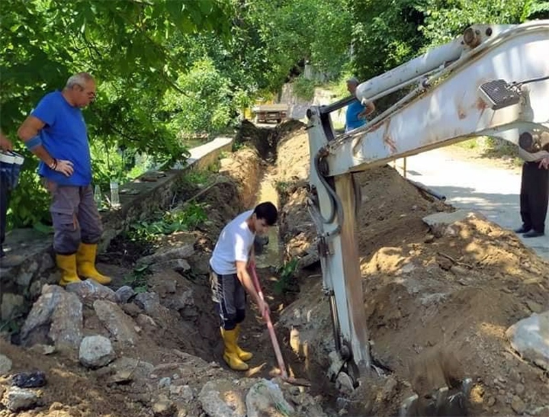  ΔΕΥΑΚ: Αντικατάσταση φραγμένου δικτύου ύδρευσης στην κοινότητα Κορυφών