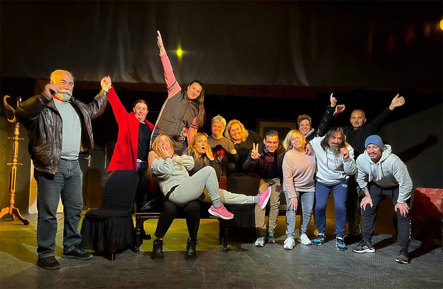  Δημοτική Θεατρική Σκηνή Ενηλίκων Λιμεναρίων Θάσου: Ανάμεσα στις 7 ομάδες του 10ου Πανελληνίου Φεστιβάλ Ερασιτεχνικού Θεάτρου