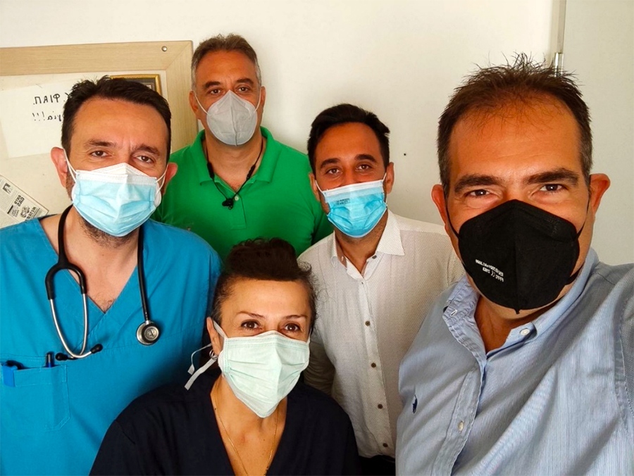  Αντιπροσωπεία του ΠΑΣΟΚ Καβάλας επισκέφθηκε το νοσοκομείο
