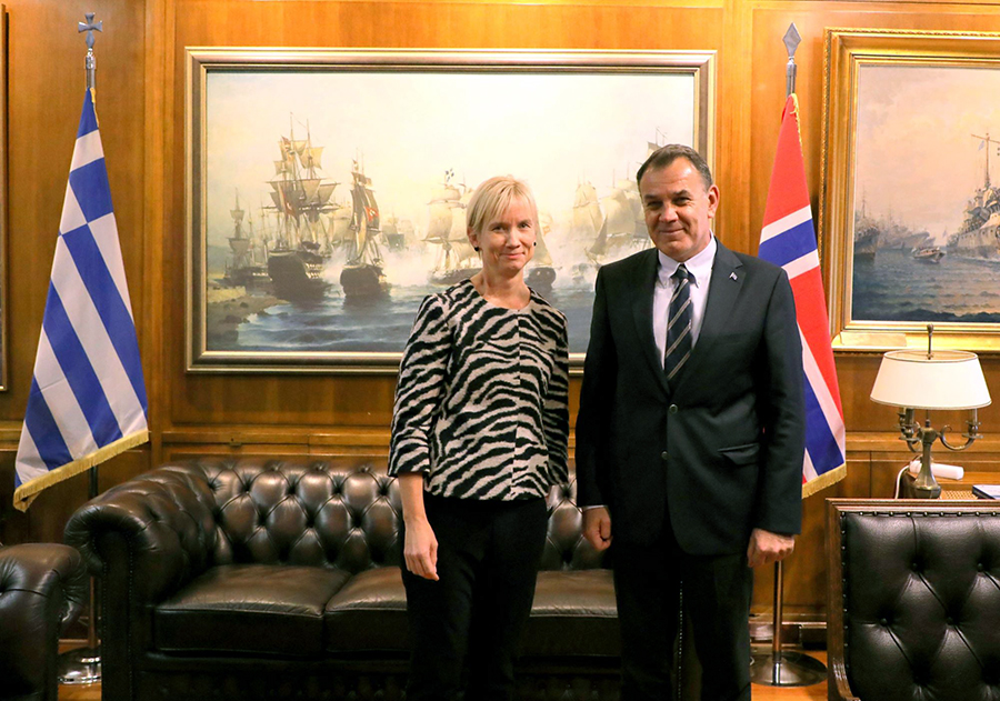  Συνάντηση Παναγιωτόπουλου με την Πρέσβη της Νορβηγίας, Λάιλα Μπραντ Ζάκχελν
