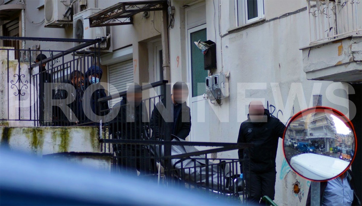  Γυναίκα βρέθηκε νεκρή σε παλαιά κατοικία στην οδό Γαλλικής Δημοκρατίας (φωτογραφίες)