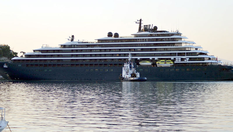  To κρουαζιερόπλοιο Evrima στο λιμάνι της Καβάλας (φωτογραφίες)