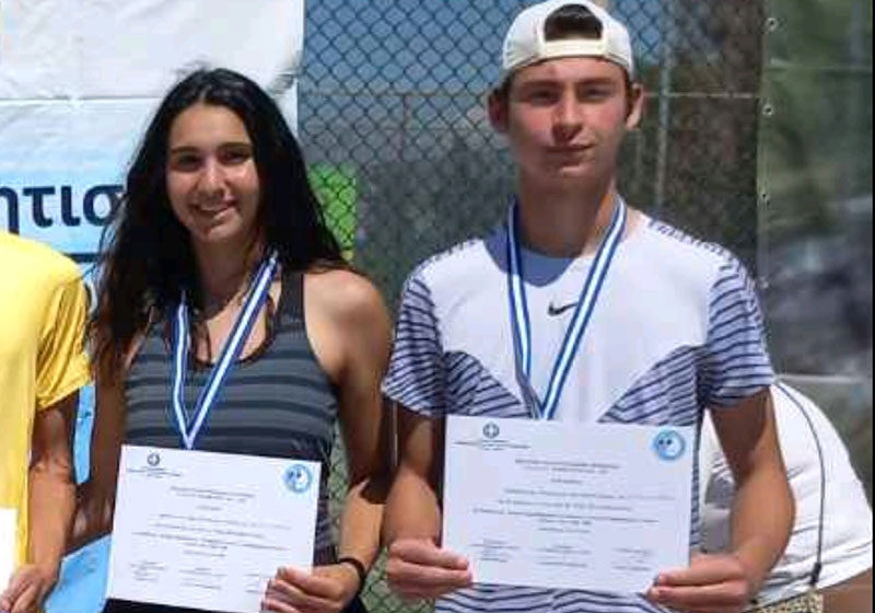  Διακρίσεις στο Πανελλήνιο Σχολικό πρωτάθλημα τένις για Ελένη Χατζηαβραάμ και Κωνσταντίνο Μουράτογλου