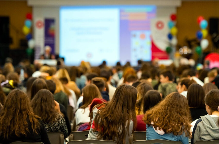  Διεξαγωγή 2ου Μαθητικού Συνέδριου Π.Ε. Καβάλας: «Η ιδιότητα του Μαθητή-Πολίτη μέσα από τα Εργαστήρια Δεξιοτήτων»